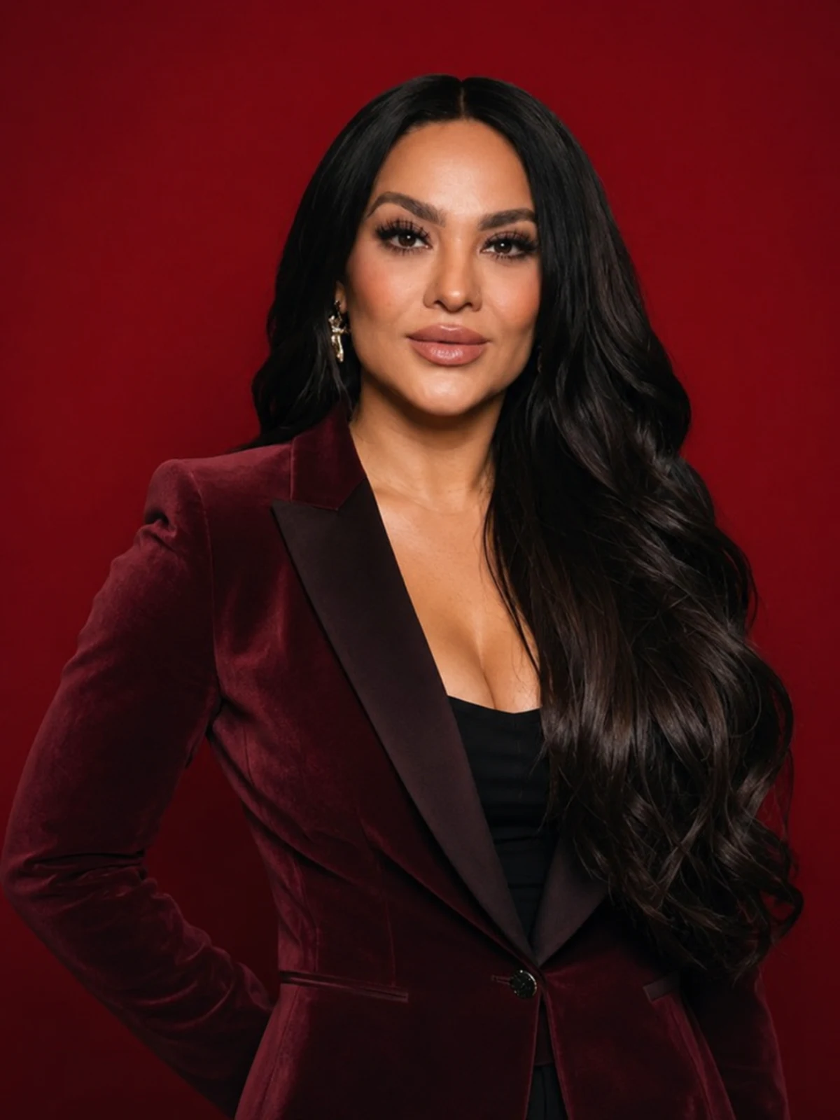 Mayeli Alonso Age, height, boyfriend, children, net worth, career